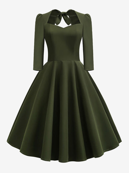 Well Tailored Dress with a Graceful Silhouette