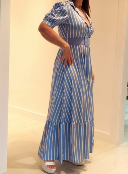 Beautifully Finished Dress in a Timeless Design