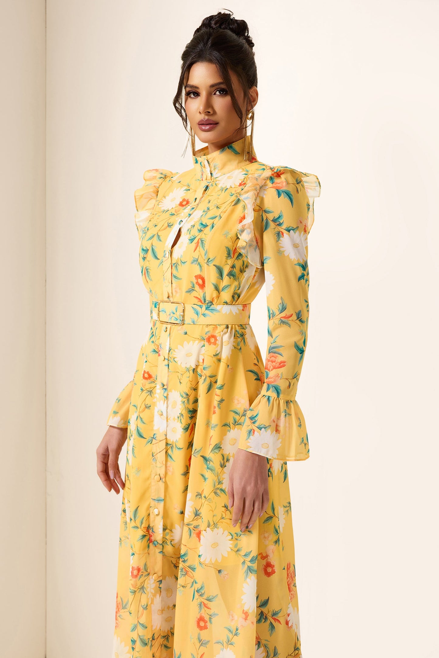 Beautifully Crafted Dress in a Classic Style