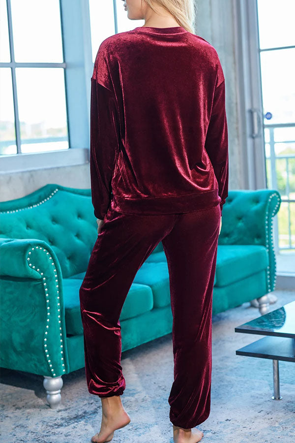 Stunning Set for Daily Wear