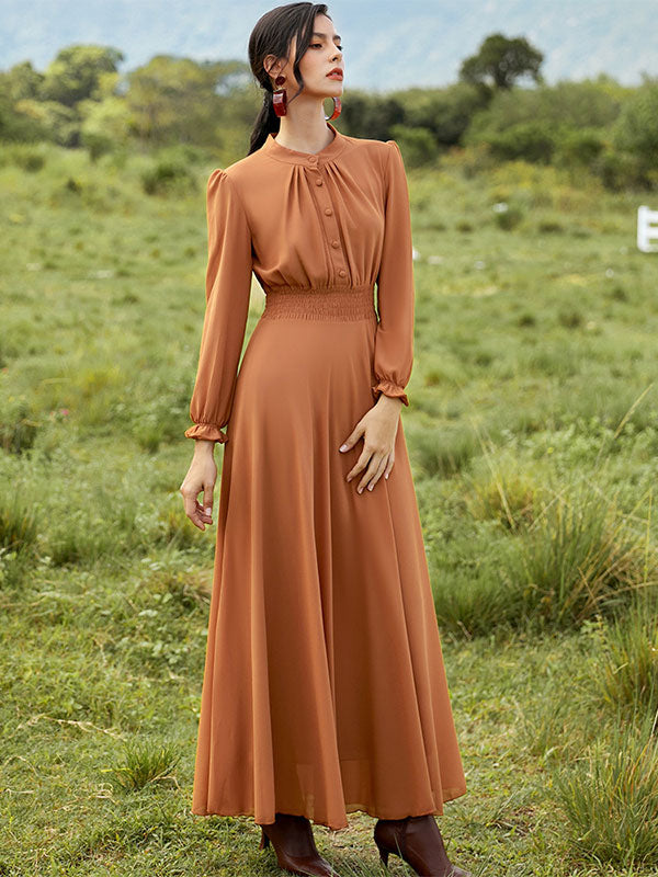 Gracefully Styled Dress for Any Occasion