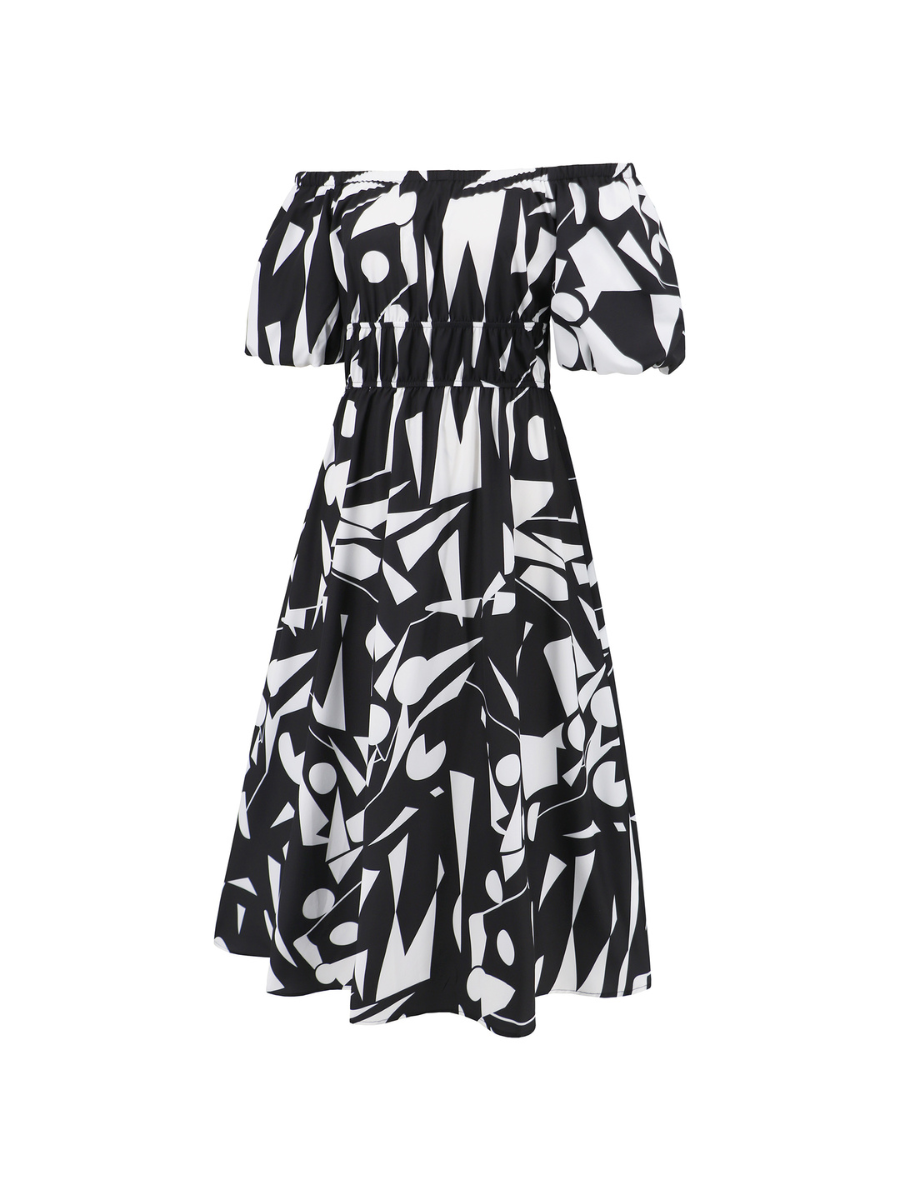 Classic Vintage Dress with a Flattering Fit