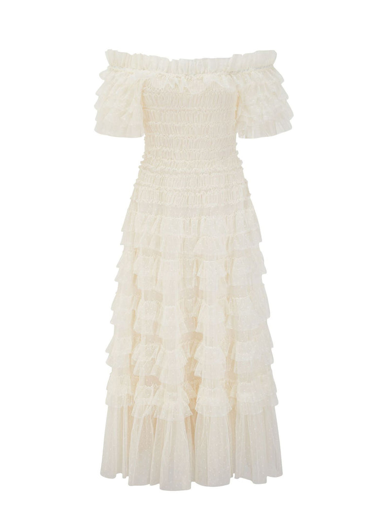 Beautifully Crafted Dress in a Classic Style