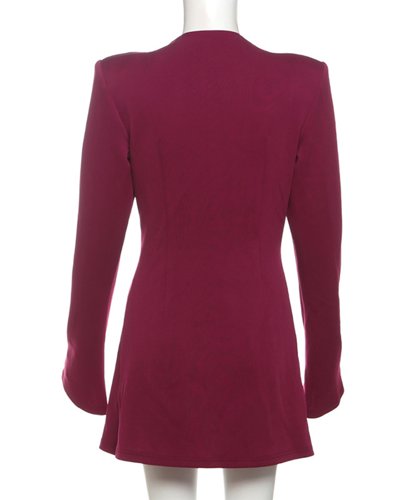 Effortlessly Elegant Jacket with a Timeless Design