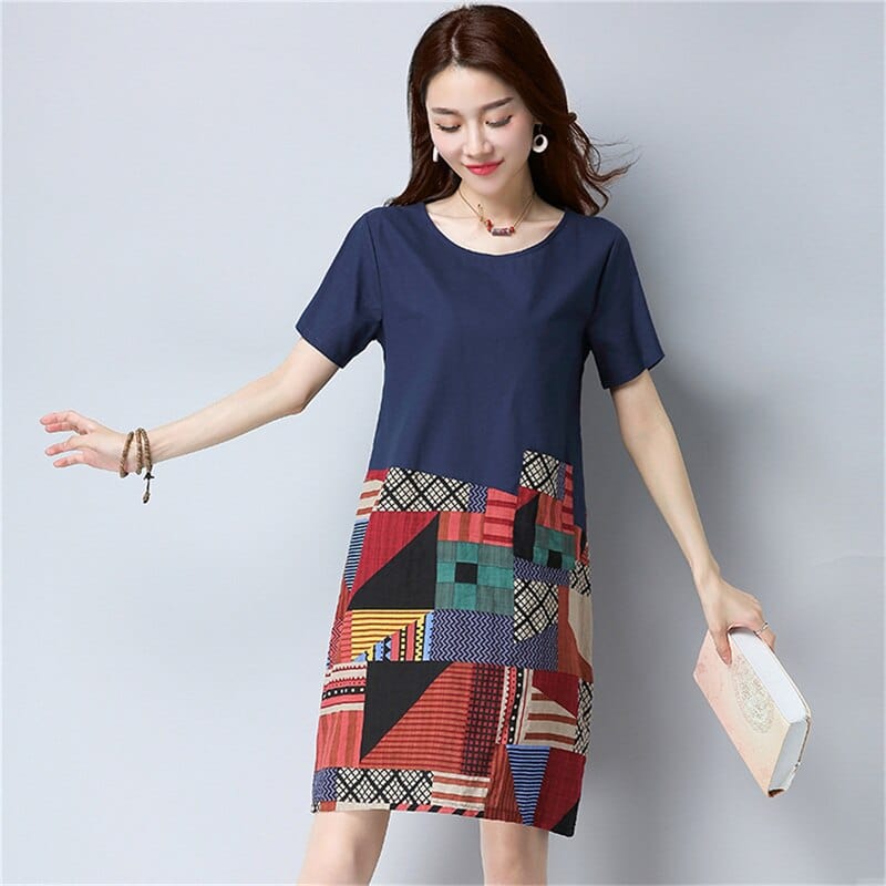 Well Tailored Dress with a Graceful Silhouette