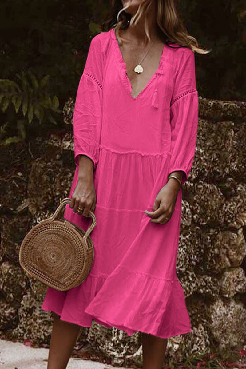 Effortlessly Elegant Dress with a Timeless Design