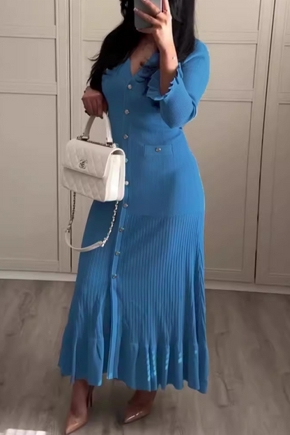 A Vintage Style Dress with Delicate Timeless Details