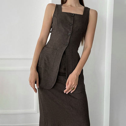 Beautifully Finished Coat in a Timeless Design