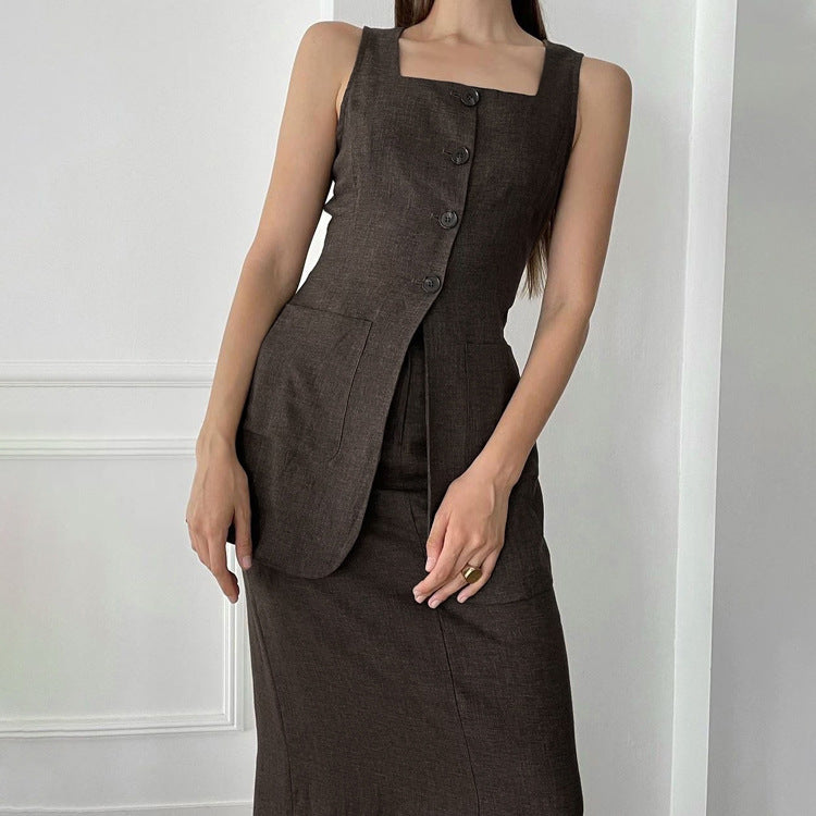 Beautifully Finished Coat in a Timeless Design
