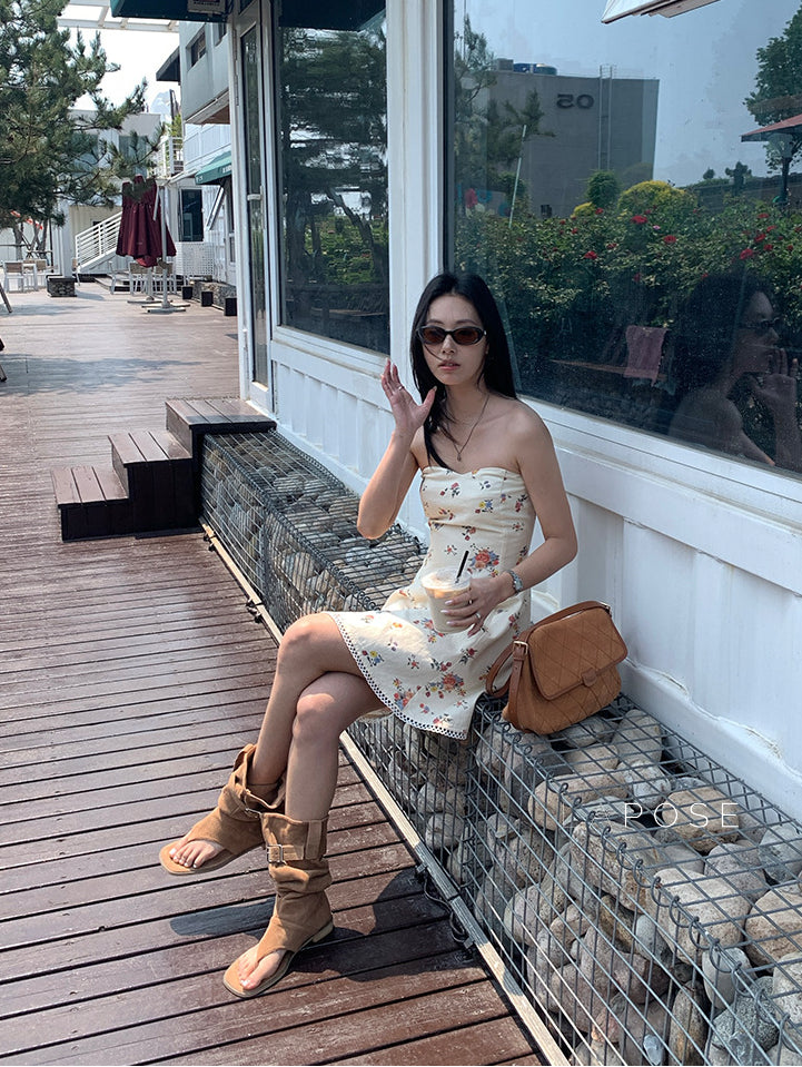 Classic Vintage & Enduringly Stylish Dress