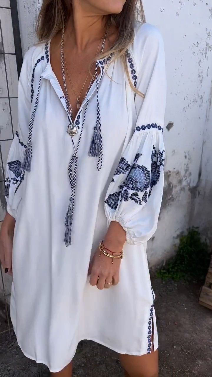 A Vintage Style Dress with Delicate Timeless Details