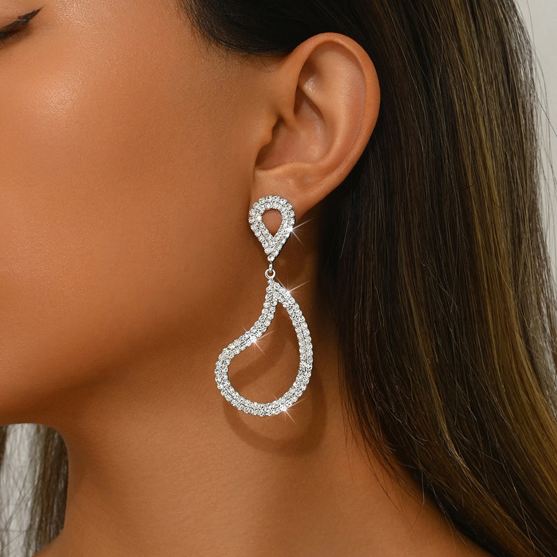 Classic Earring with Timeless Appeal