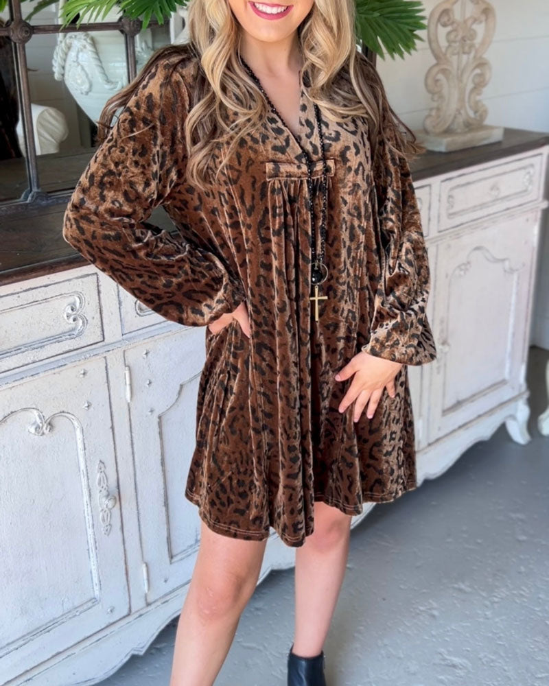 Classic Vintage & Enduringly Stylish Dress