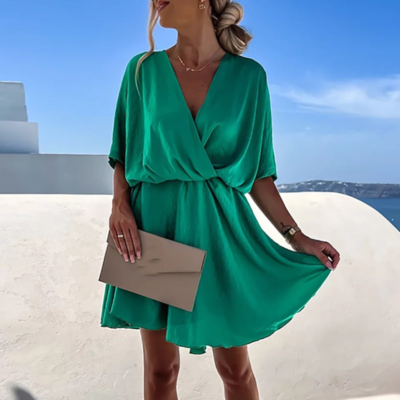 Classic Vintage & Enduringly Stylish Dress