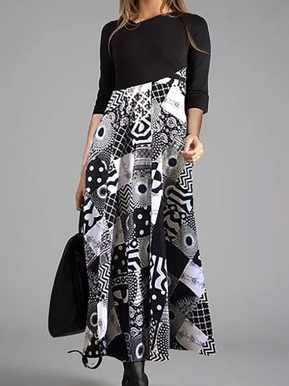 Classic Vintage Dress with a Flattering Fit