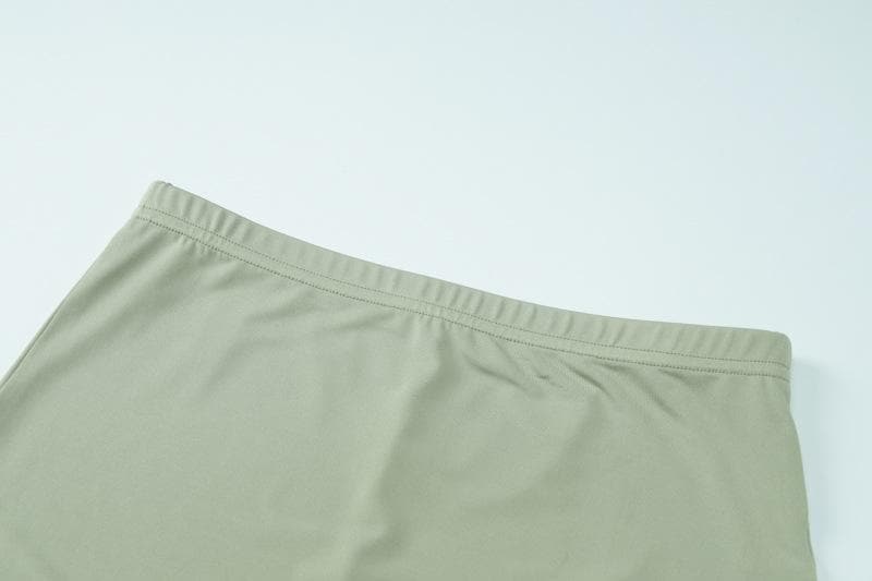 Beautifully Finished Garment in a Timeless Design