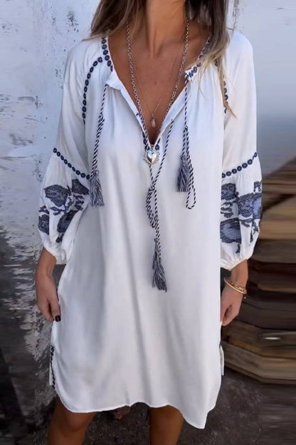 Gracefully Styled Dress for Any Occasion