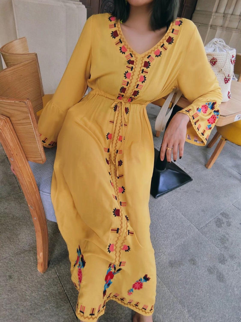 Polished Dress with an Effortless Classic Look
