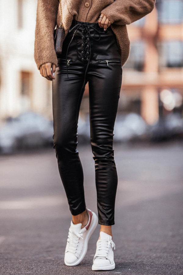 Classic Vintage Pants with a Flattering Fit