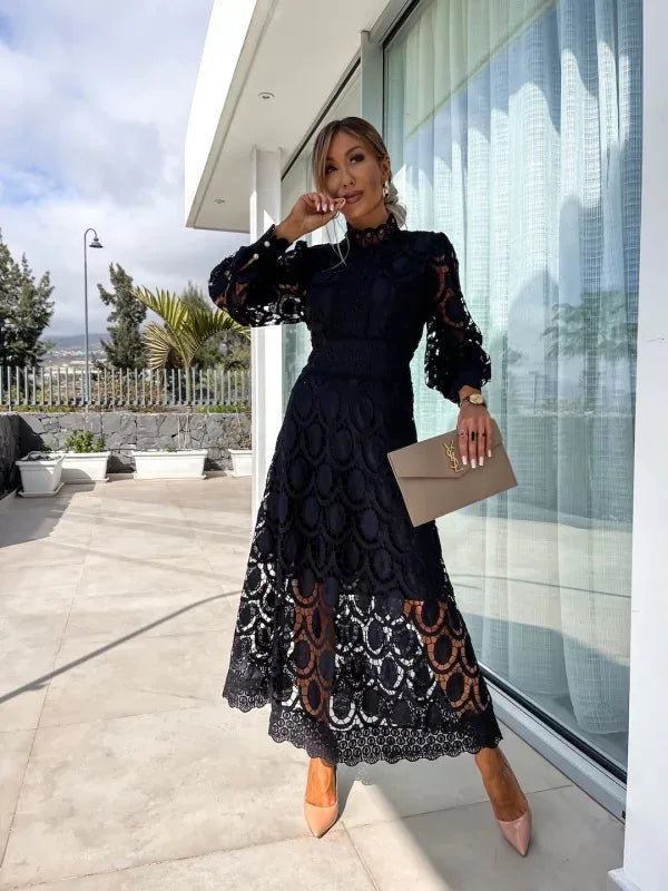 Beautifully Crafted Dress in a Classic Style