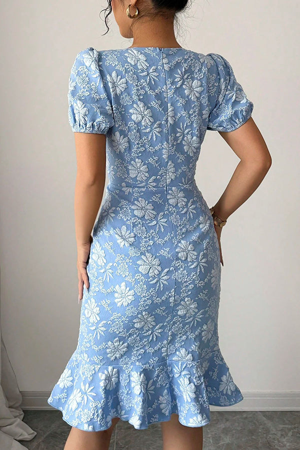Polished Dress with an Effortless Classic Look