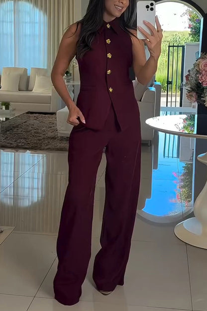 Classic Vintage Pants with a Flattering Fit