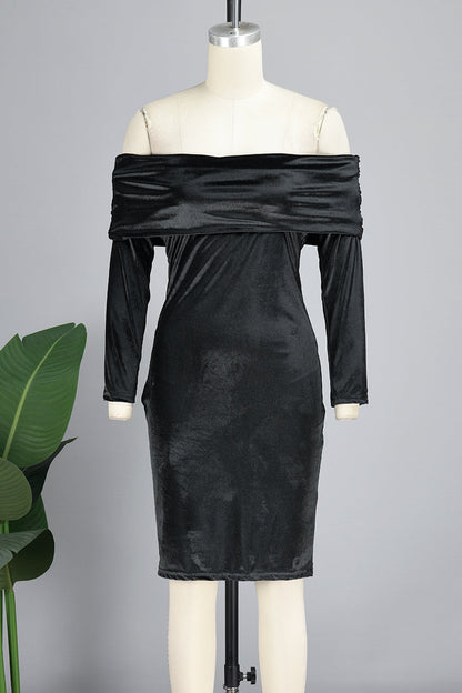 Gracefully Styled Dress for Any Occasion