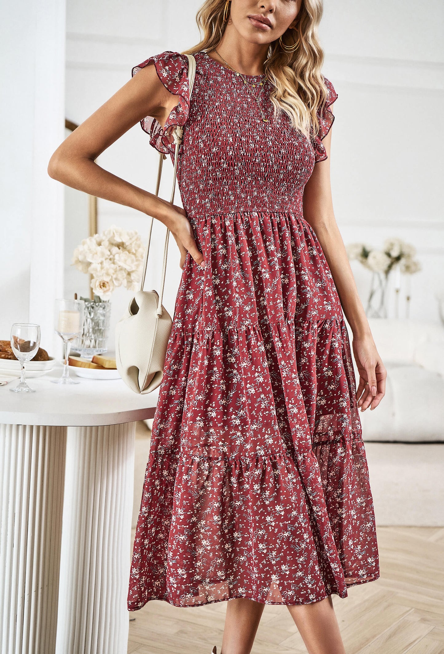Classic Vintage Dress with a Flattering Fit