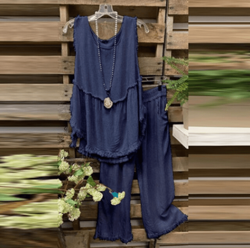 Beautifully Finished Pants in a Timeless Design