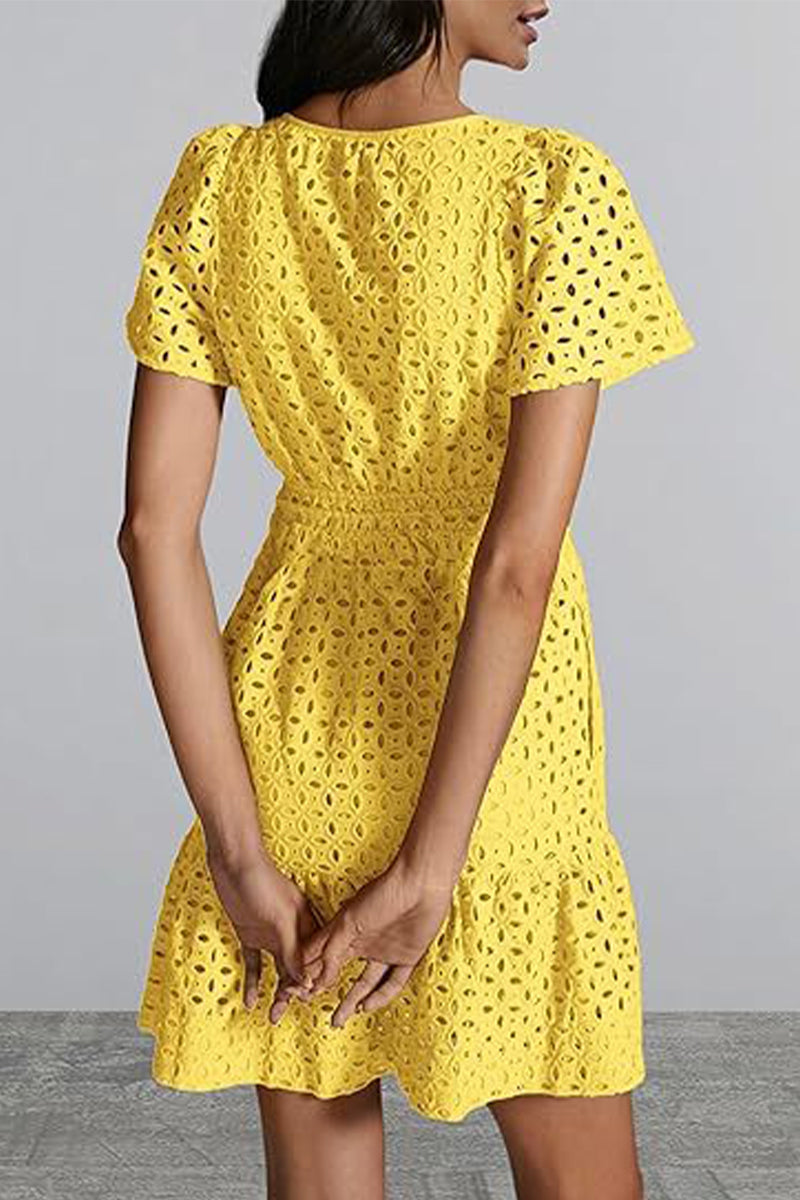Classic Vintage & Enduringly Stylish Dress