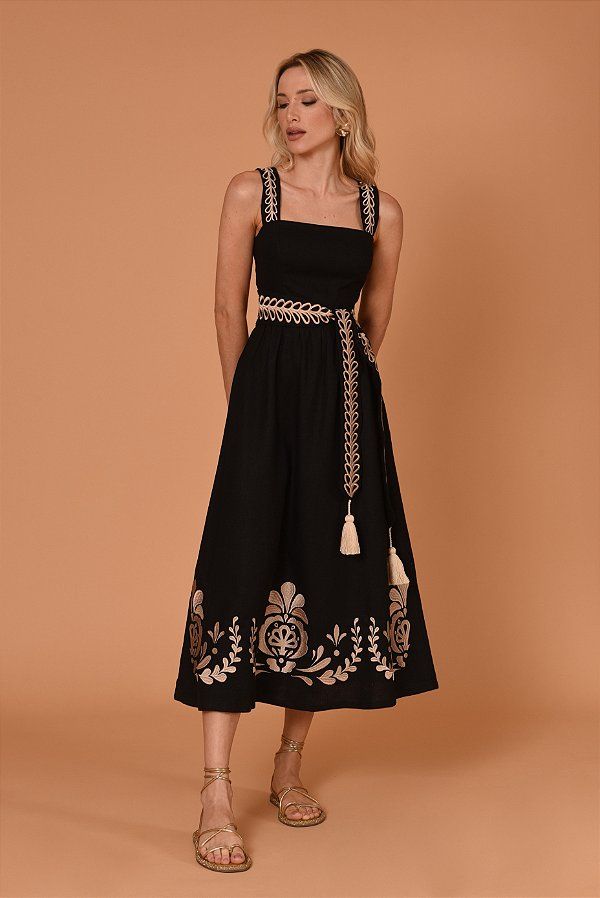A Vintage Style Dress with Delicate Timeless Details