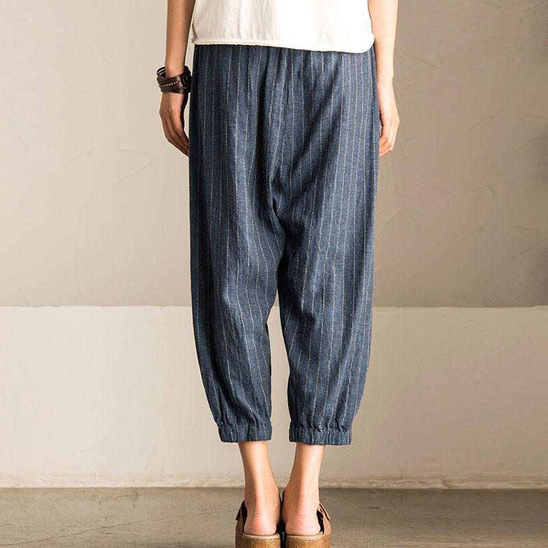 Classic Vintage Pants with a Flattering Fit