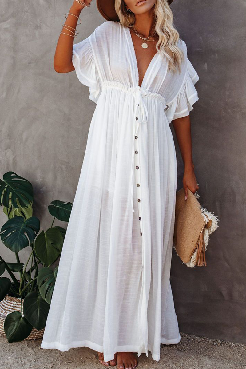 Beautifully Finished Dress in a Timeless Design
