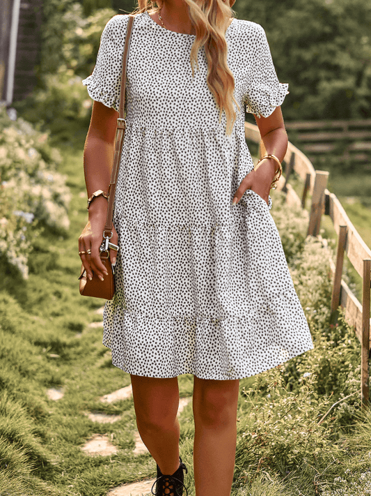 Sophisticated Dress with a Clean Classic Look