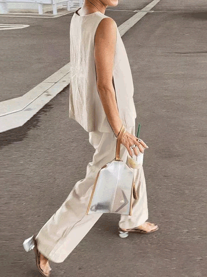 Elegantly Styled Pants for Everyday Wear