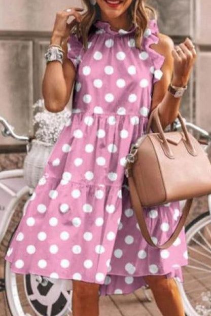 Gracefully Styled Dress for Any Occasion