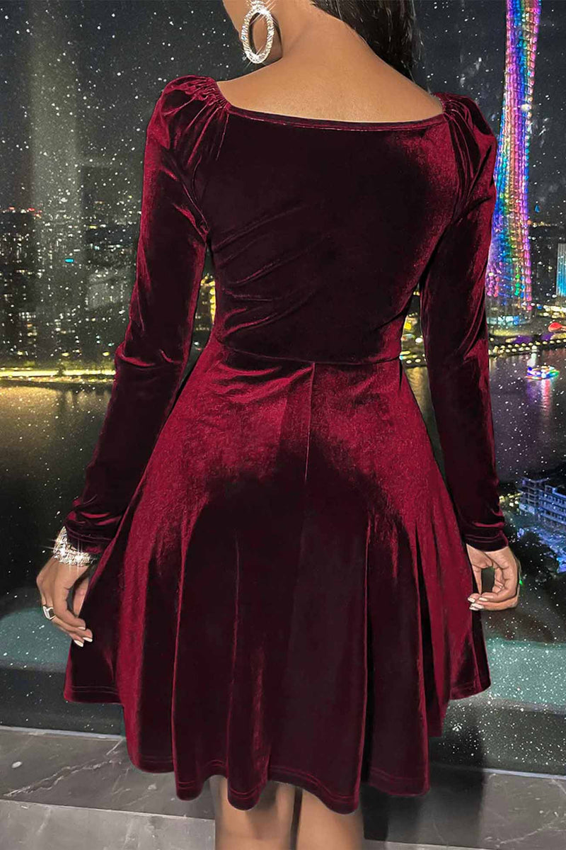 Classic Vintage & Enduringly Stylish Dress