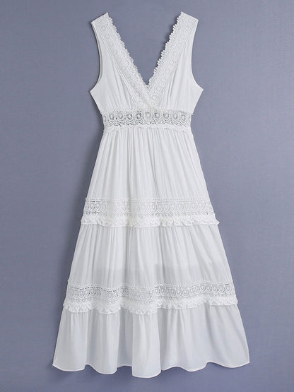 A Vintage Style Dress with Delicate Timeless Details