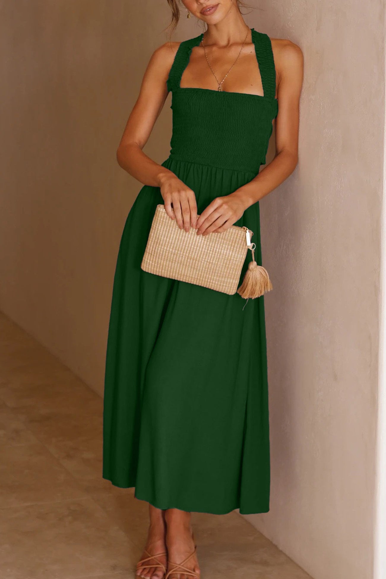 Gracefully Styled Dress for Any Occasion