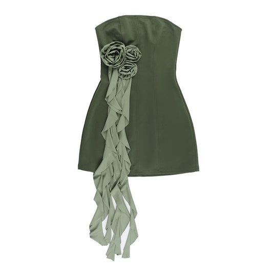 Effortlessly Elegant Dress with a Timeless Design