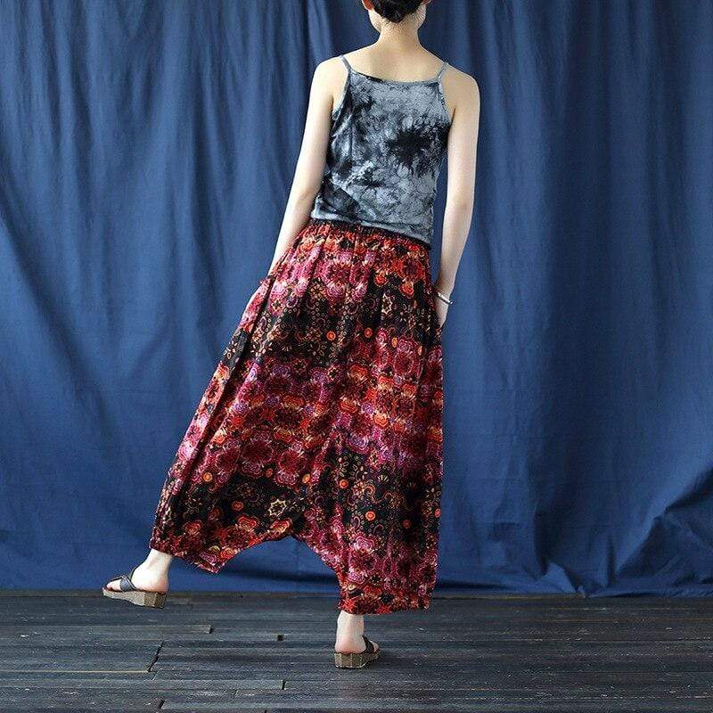 A Vintage Style Pants with Delicate Timeless Details