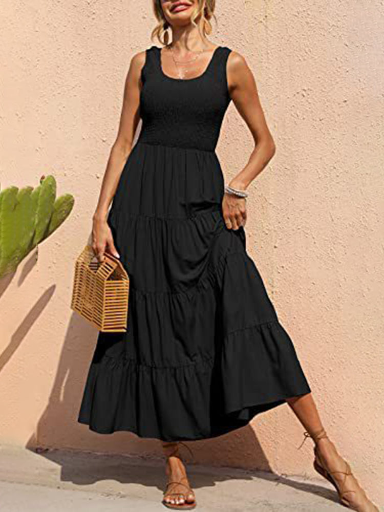 Well Tailored Dress with a Graceful Silhouette