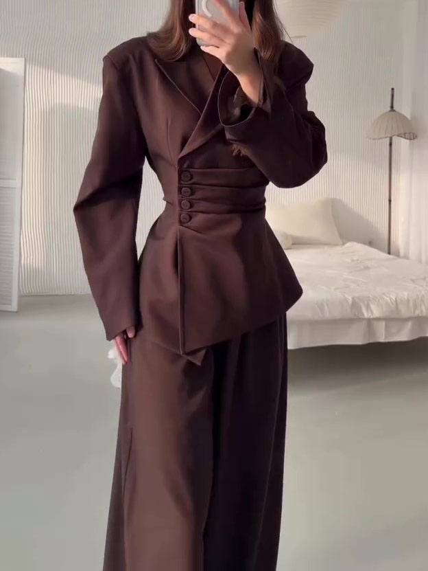 Vintage Inspired Pants with a Contemporary Edge