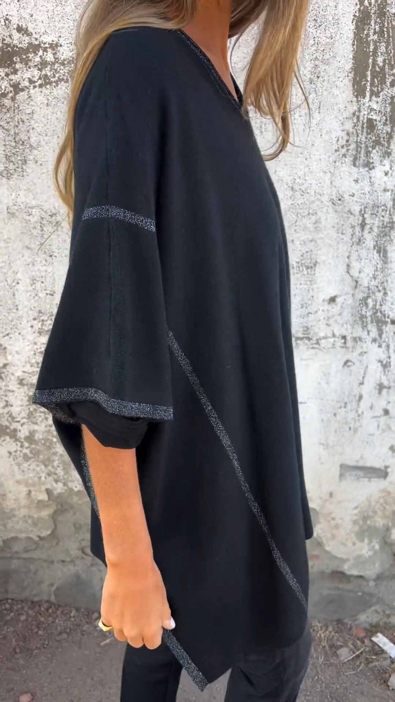 Effortlessly Elegant Top with a Timeless Design