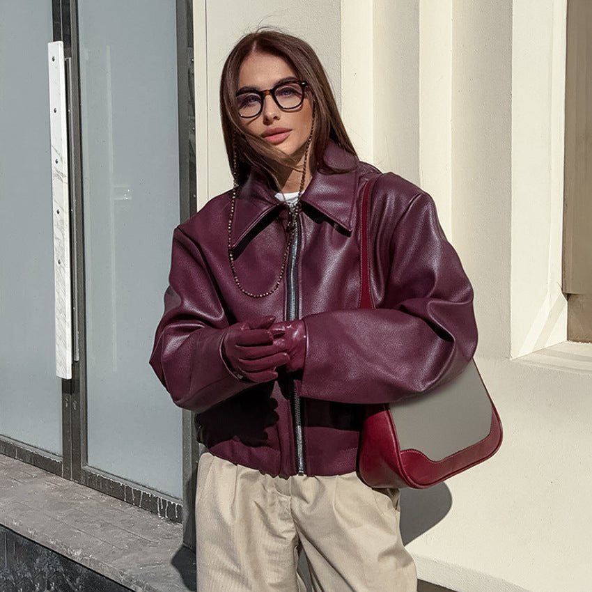 Well Tailored Jacket with a Graceful Silhouette