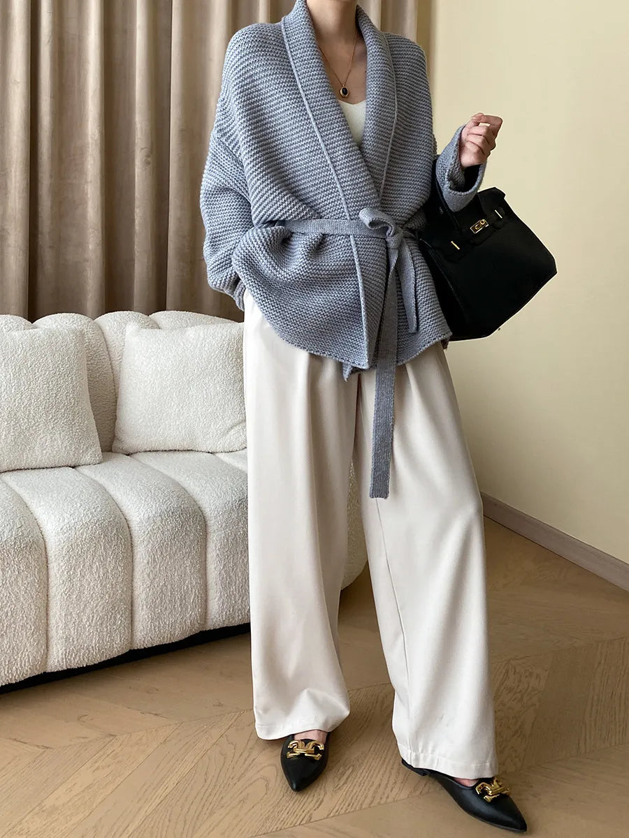Gracefully Styled Cardigan for Any Occasion