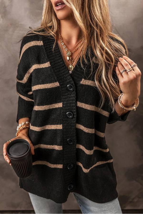 Beautifully Finished Cardigan in a Timeless Design
