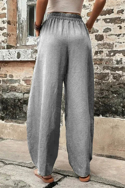 Sophisticated Pants with a Clean Classic Look