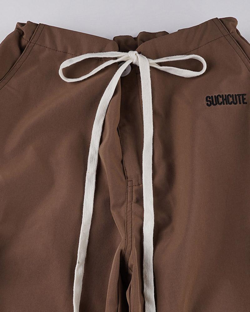 Classic Vintage Pants with a Flattering Fit