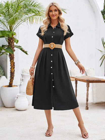 Beautifully Finished Dress in a Timeless Design